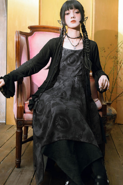 Japanisch-modernes asymmetrisches Maxikleid + transparenter Umhang im China-Stil