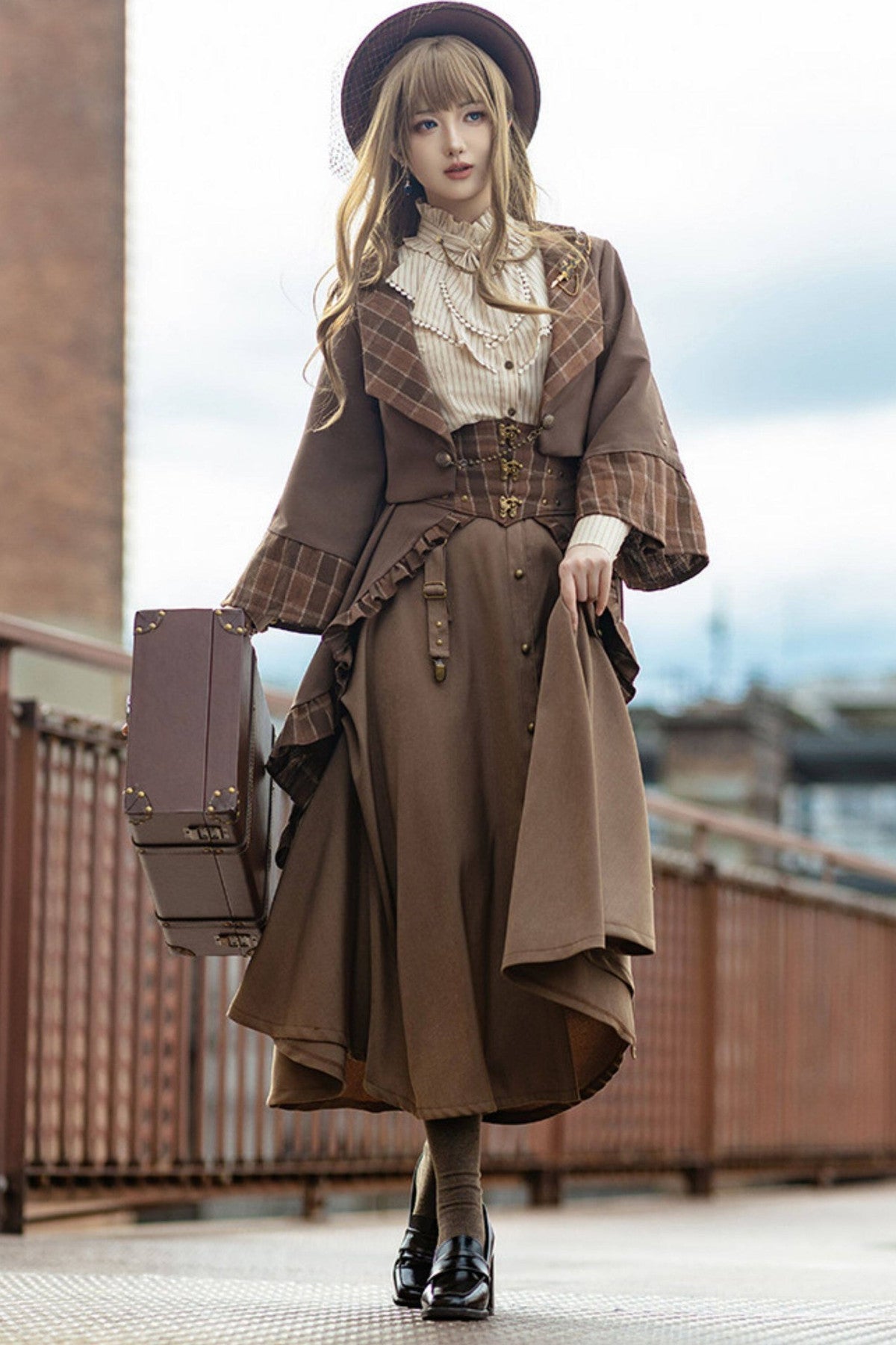 Valise de voyage marron steampunk