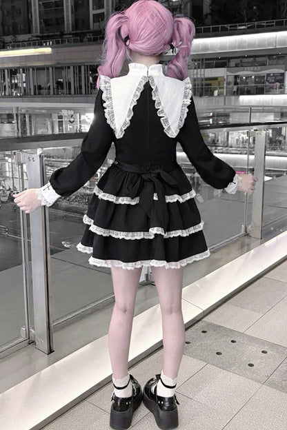 Vintage Black Pointed Collar Dress