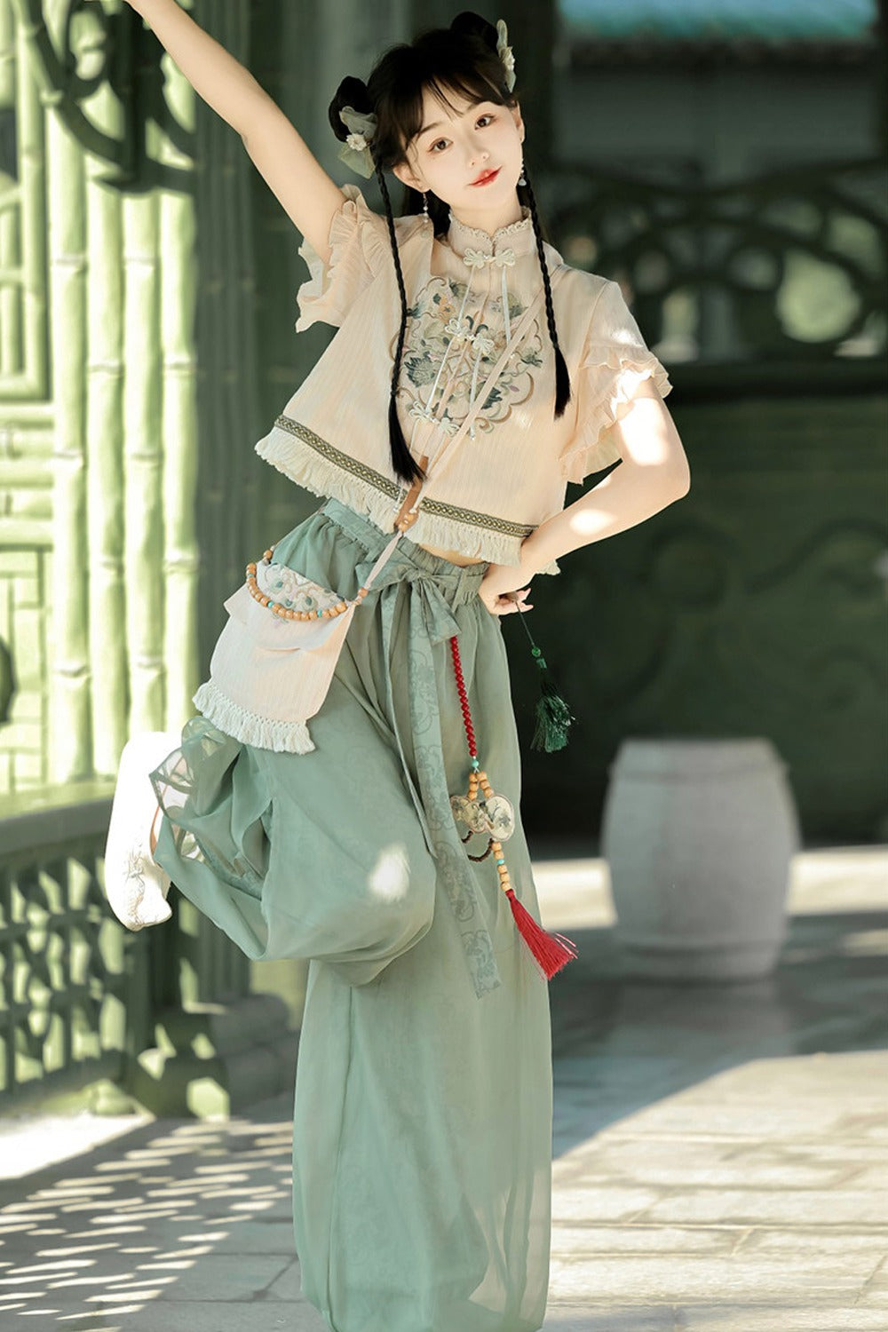 Chinese-Style Top & Balloon Pants Set-Up