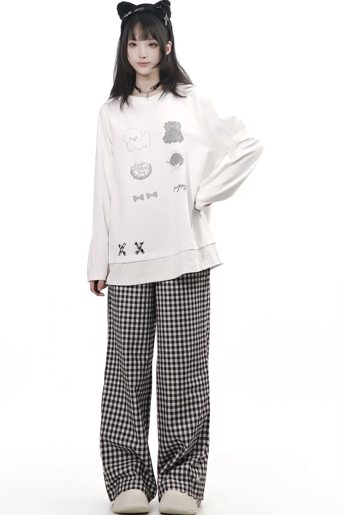 Completo top a maniche lunghe e pantaloni con stampa cucciolo e motivo scozzese