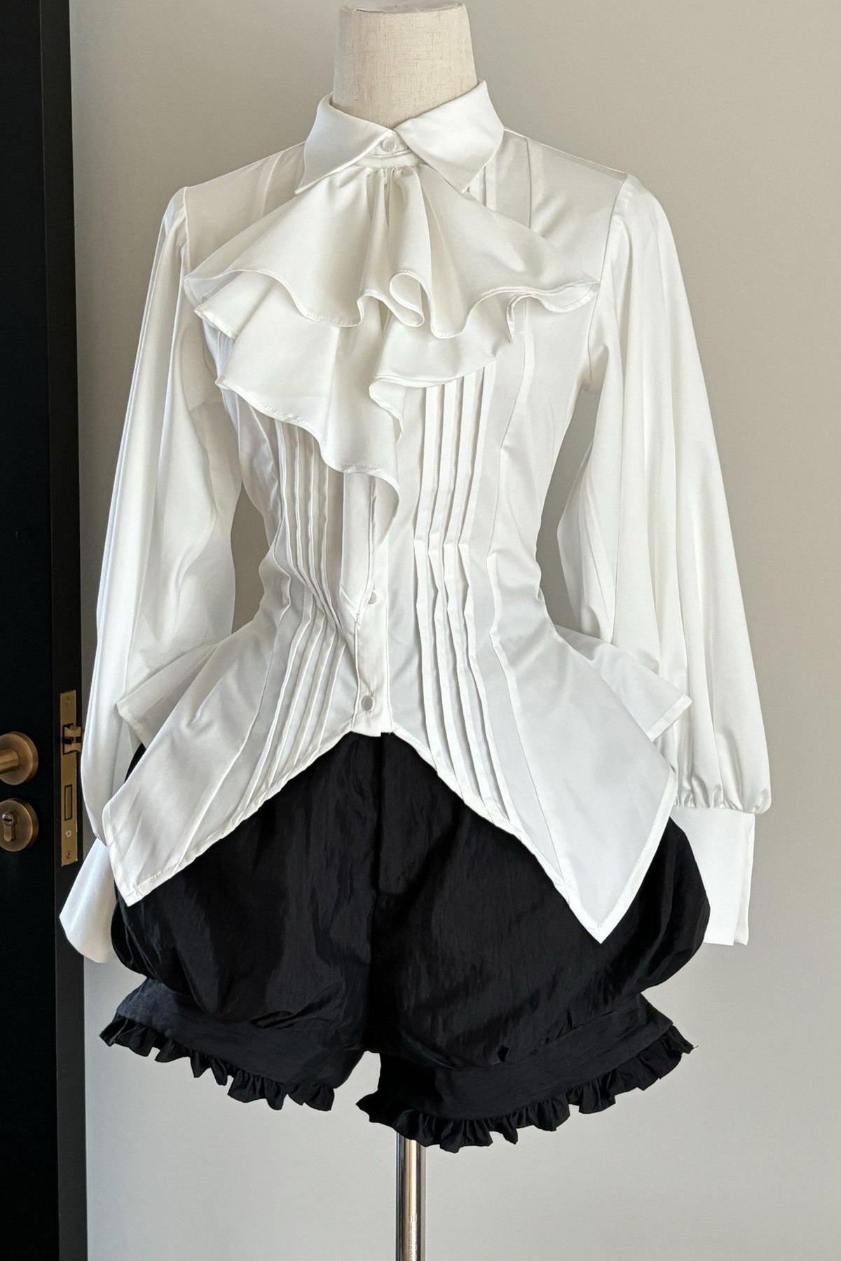 Gothic Ruffle Collar Long-Sleeved Shirt