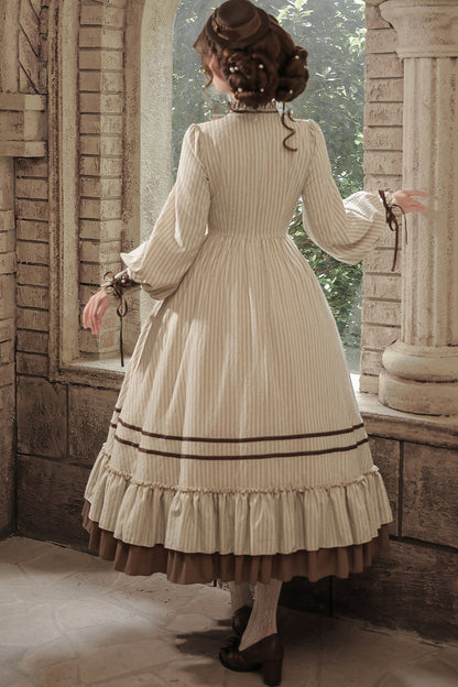 Gerüschtes Two-Way-Kleid mit Accessoire-Set