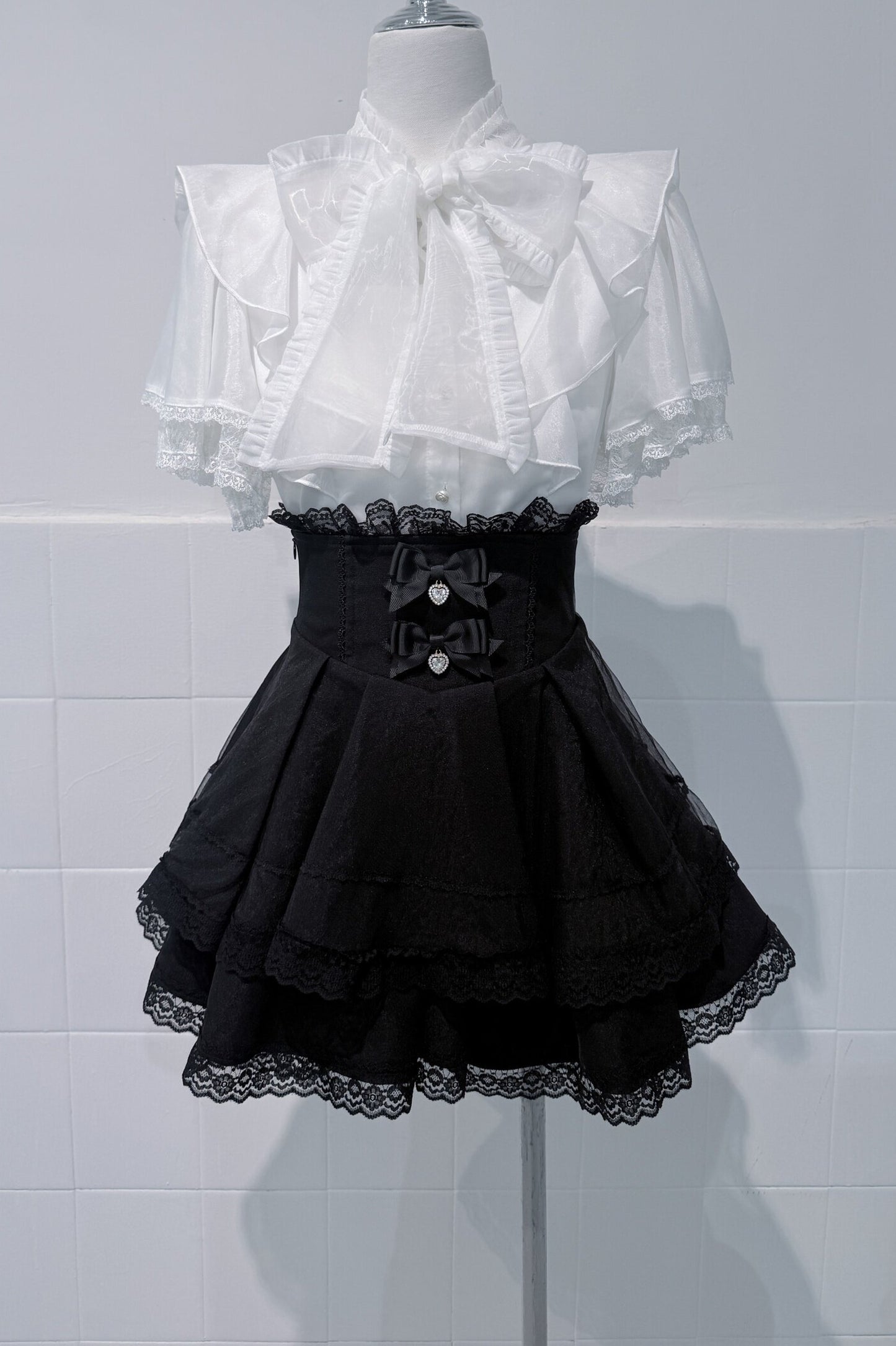 Lace Butterfly-Sleeve Blouse+Skirt