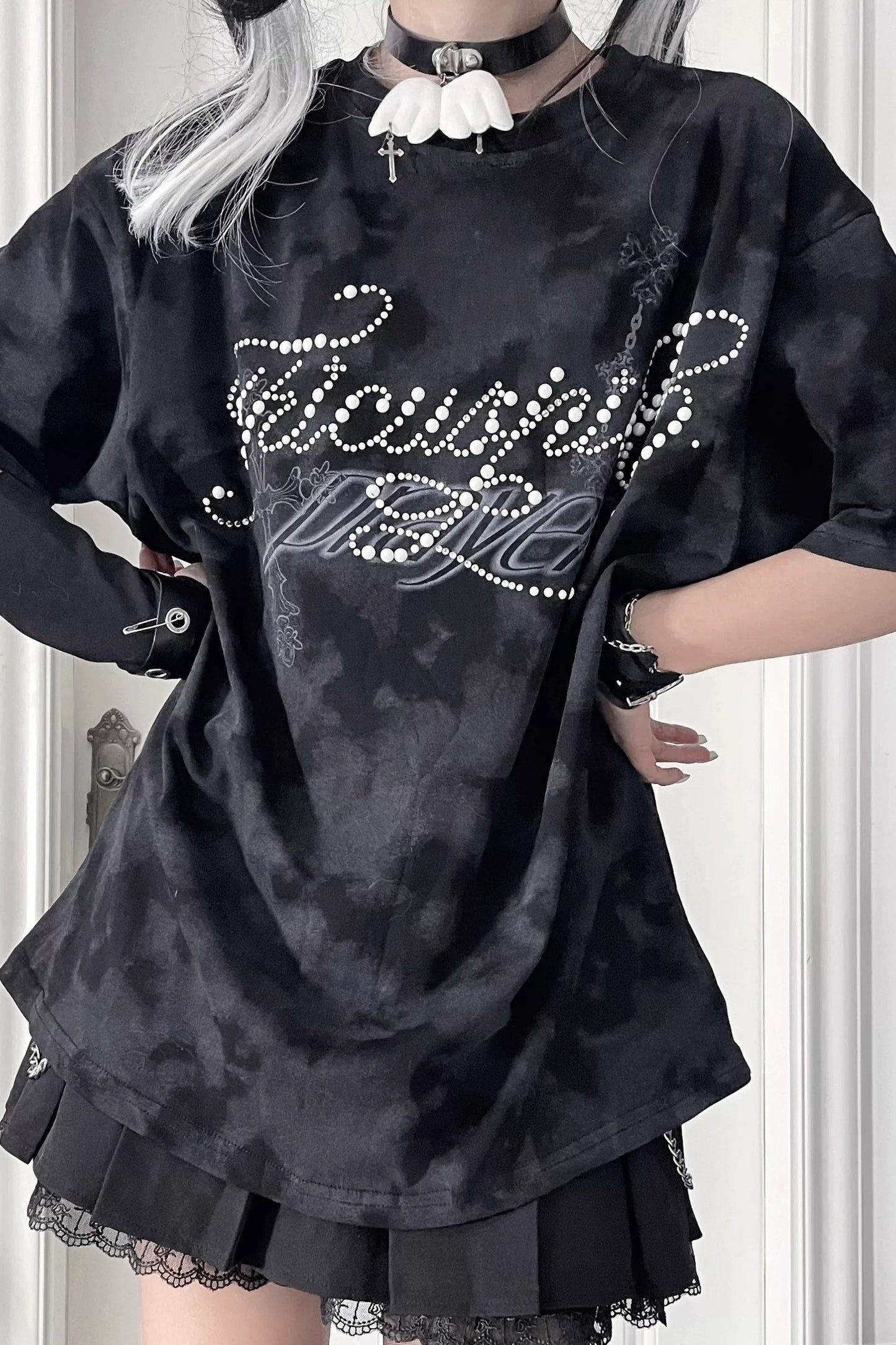Pearl Logo Dark Subculture T-Shirt