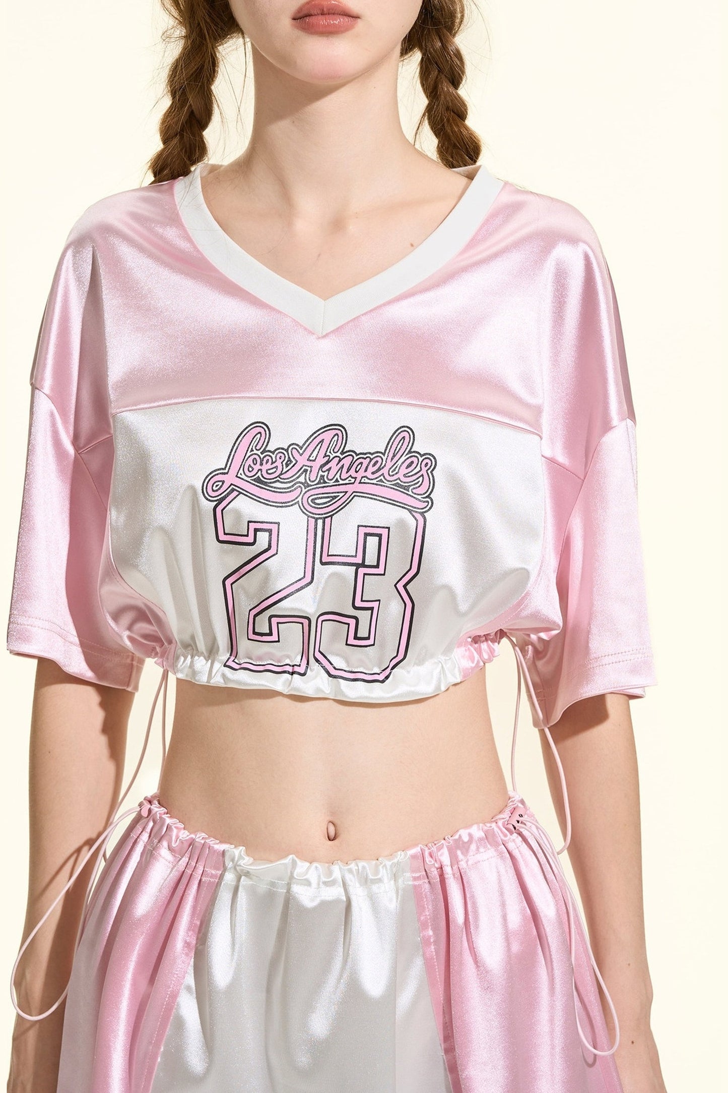 ピンクサテンスポーツTシャツ