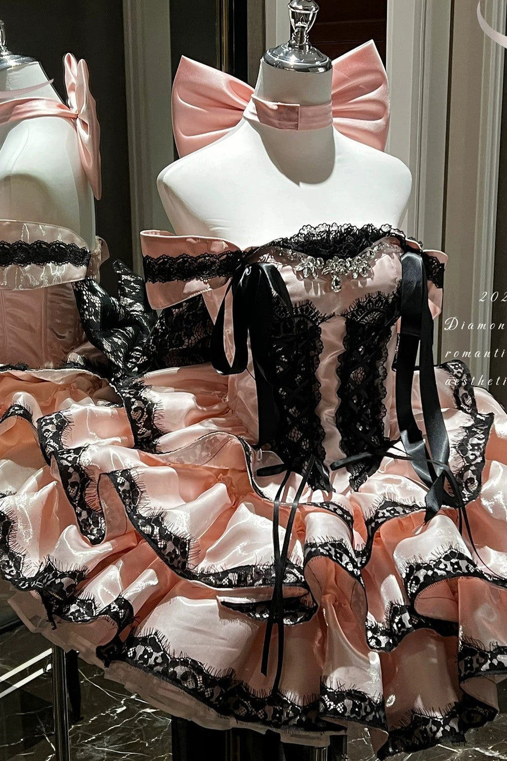 [Pre-order Item] Romantic Lace Mini Lolita Dress + Ribbon Train