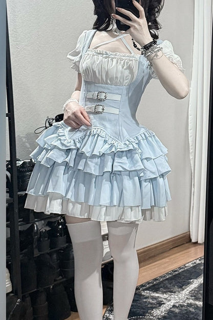 Cool Square Neck Four-Stage Dress