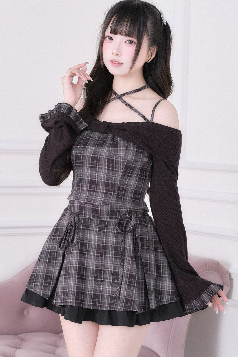 Top con lazo y hombros descubiertos estilo jirai kei + falda