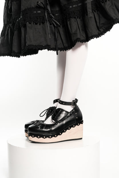 Gothic Lace Wood Grain Platform Wedge Shoes