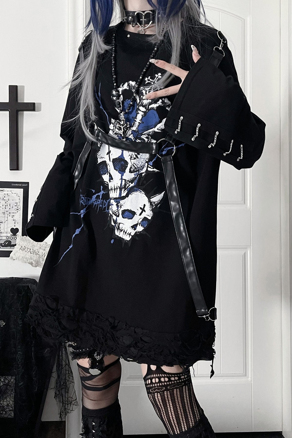 Belt Spliced Subculture Print Long-Sleeve T-Shirt