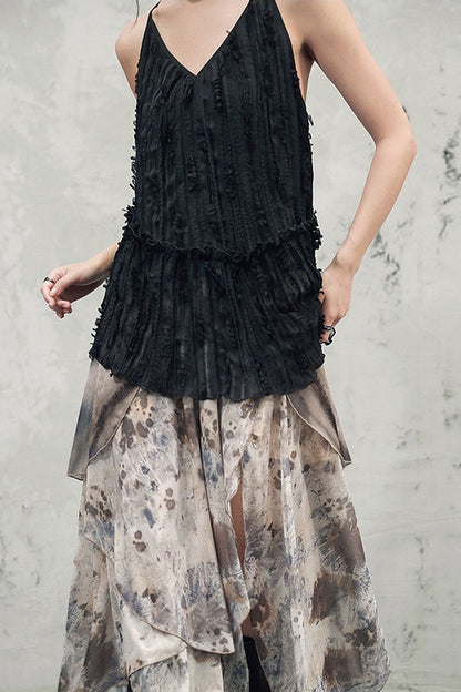 Asymmetrischer Rock mit Druck