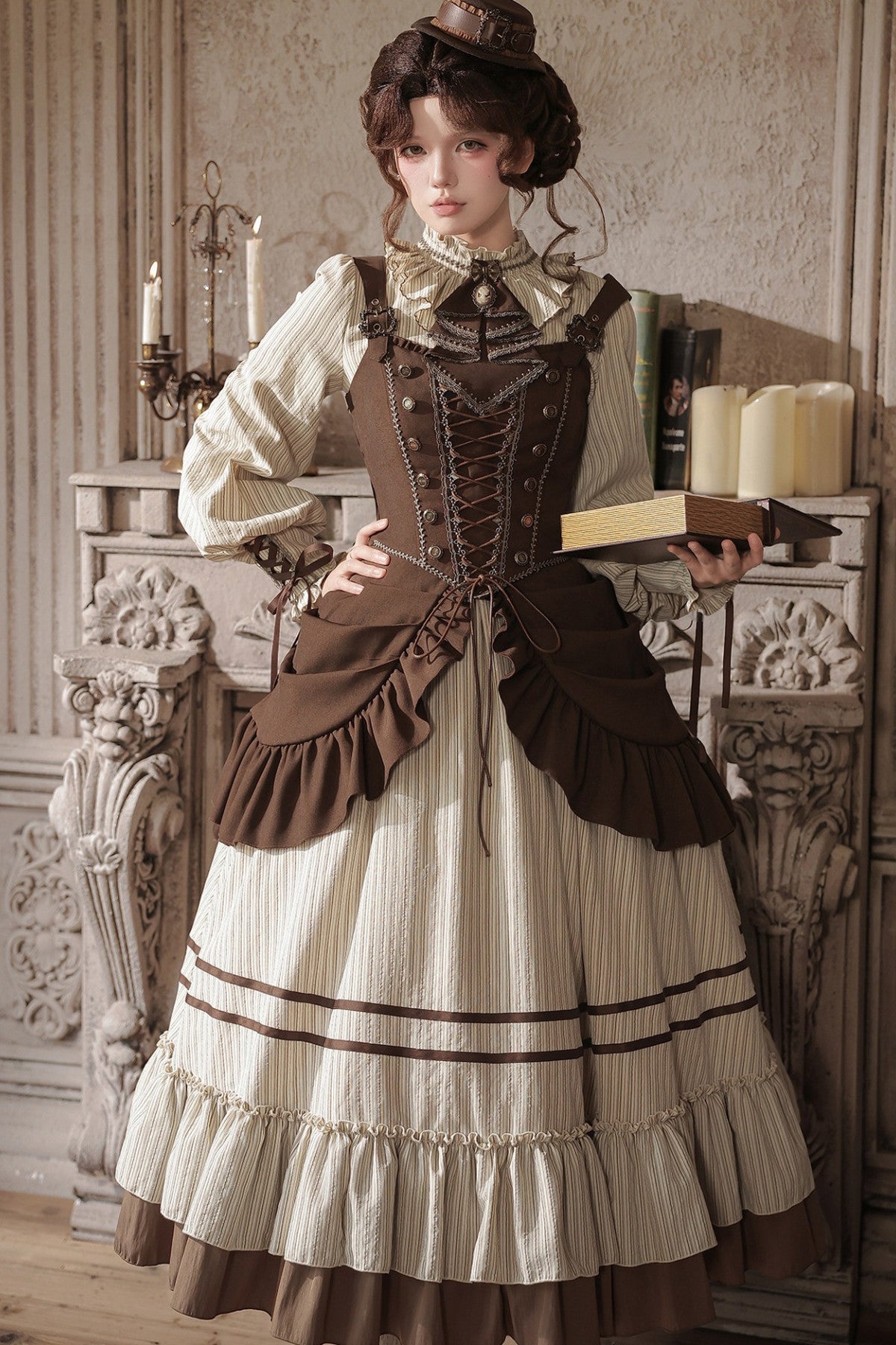Gerüschtes Two-Way-Kleid mit Accessoire-Set