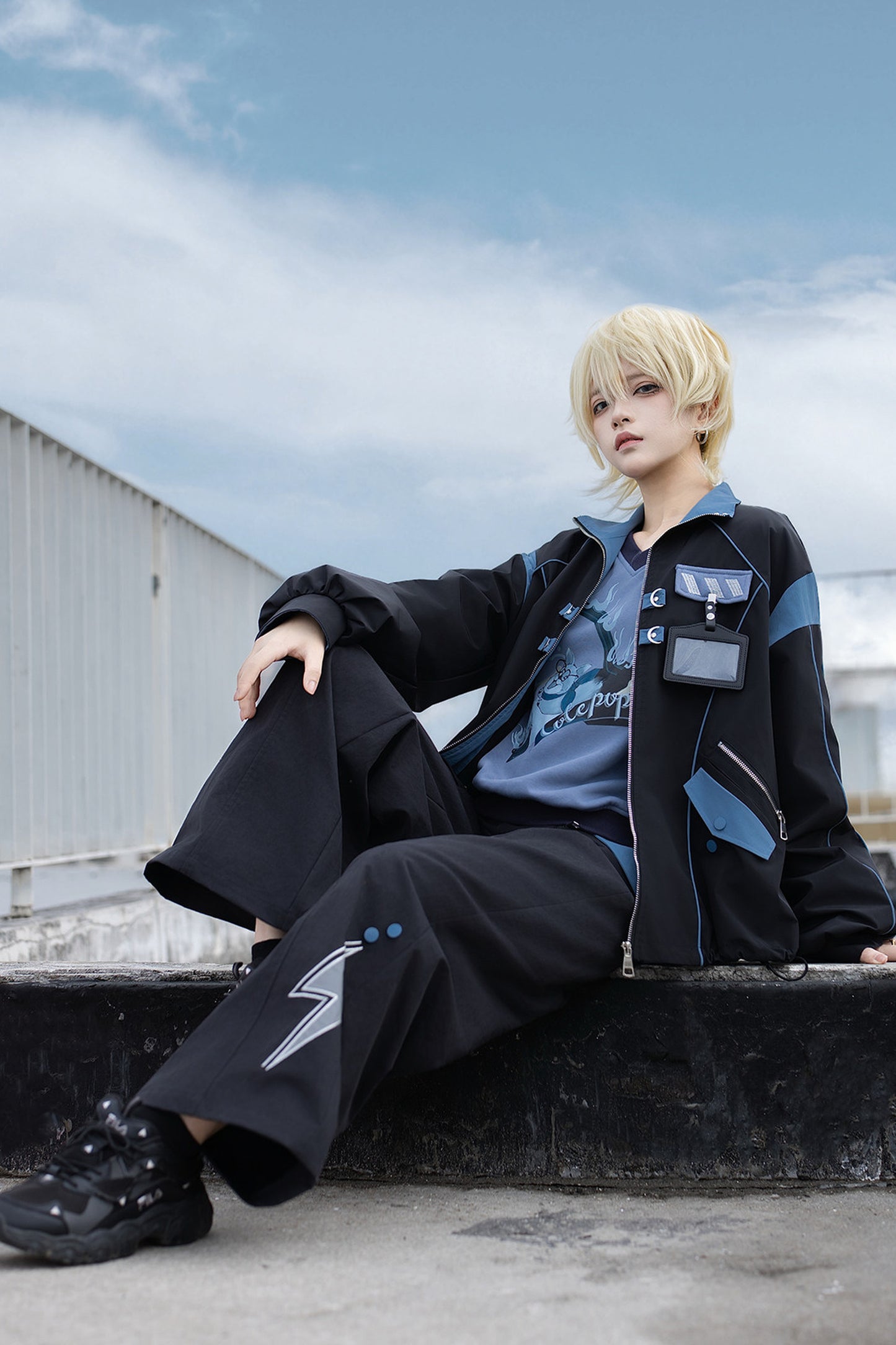 Schwarz-blaues Colorblock-Workwear-Jacken-Sweatshirt und weite Hose im Set
