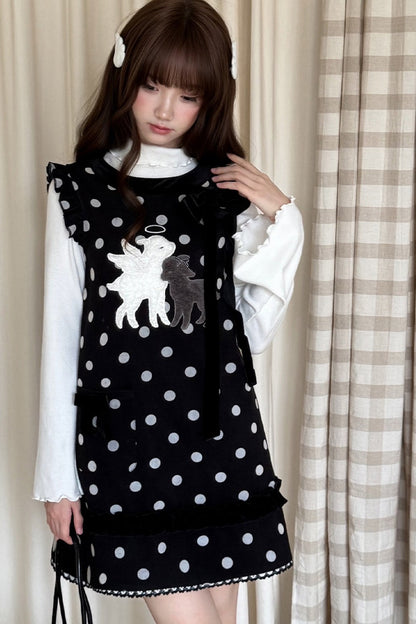 Sleeveless Lamb Embroidery Dress Set