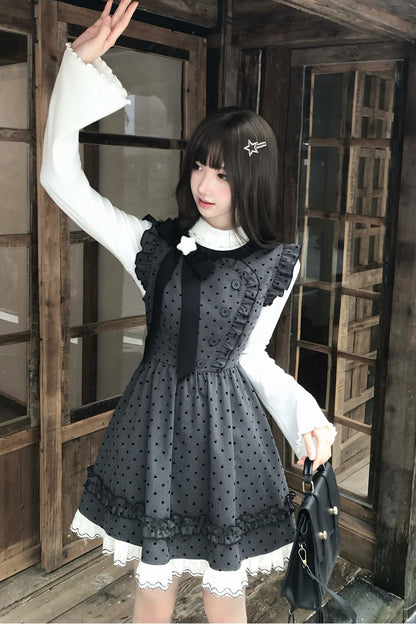 Retro-Kleid mit Herz-Punktemuster, Flatterärmeln und Spitzensaum