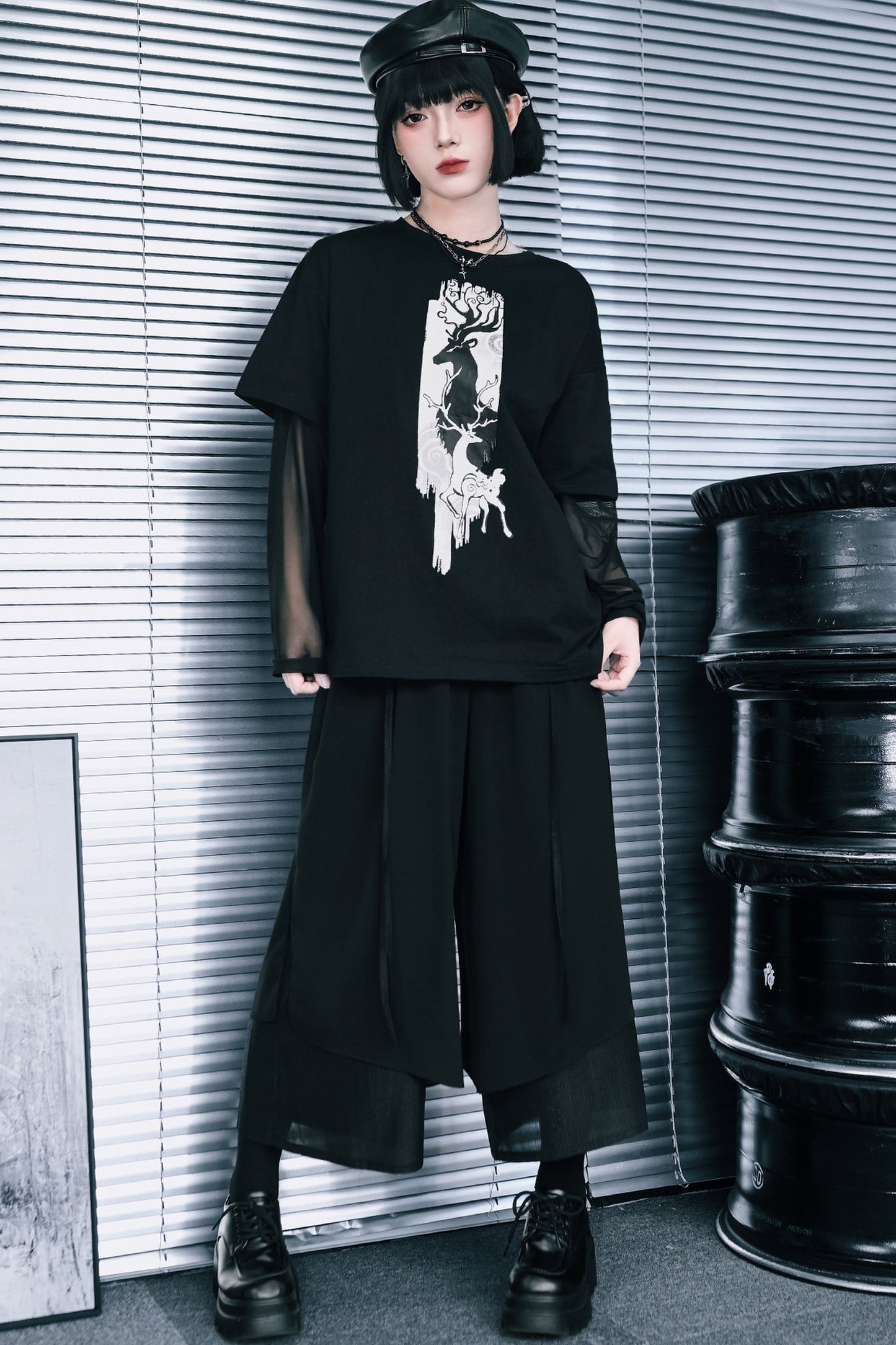 鹿プリントシアースリーブレイヤードTシャツ