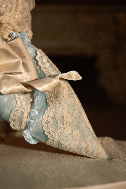Cream Beige Rococo Embroidered Handbag
