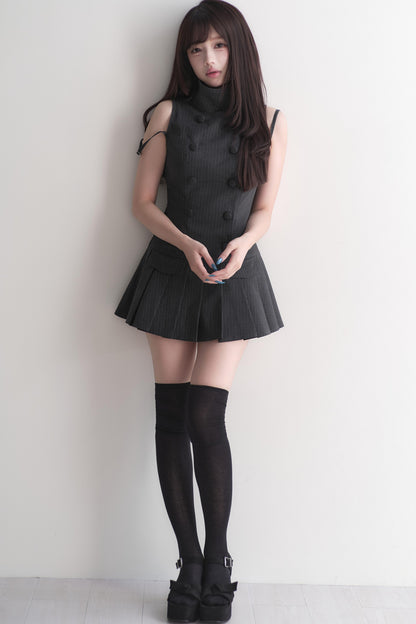 ダブルボタン量産型ミニワンピース＋パンツ