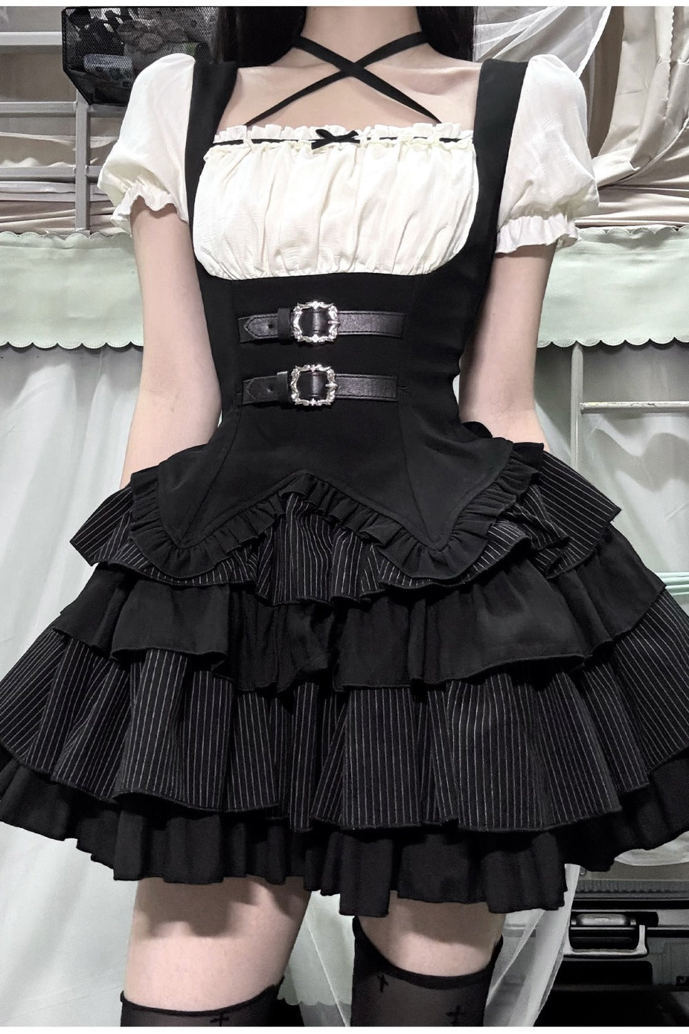 Cool Square Neck Four-Stage Dress