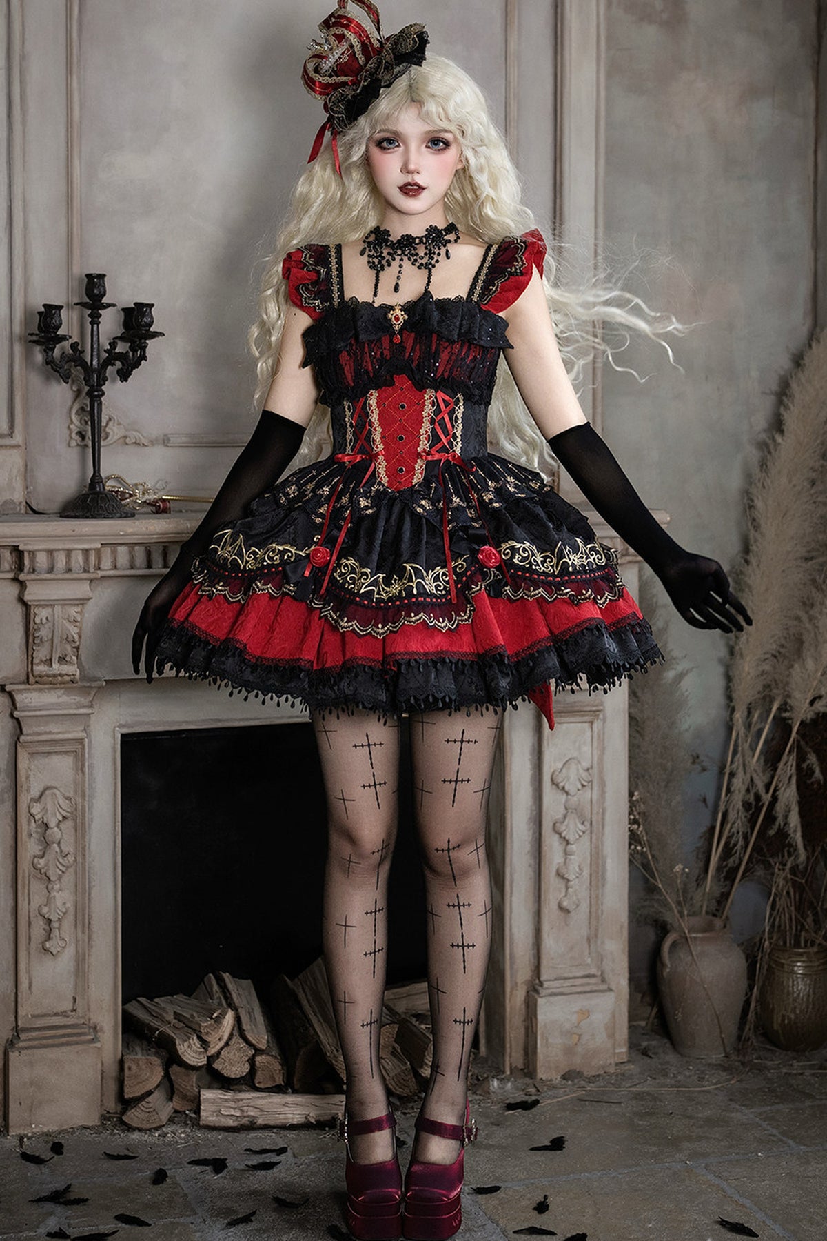 Süßes cooles Lolita-Kleid im Gothic-Stil