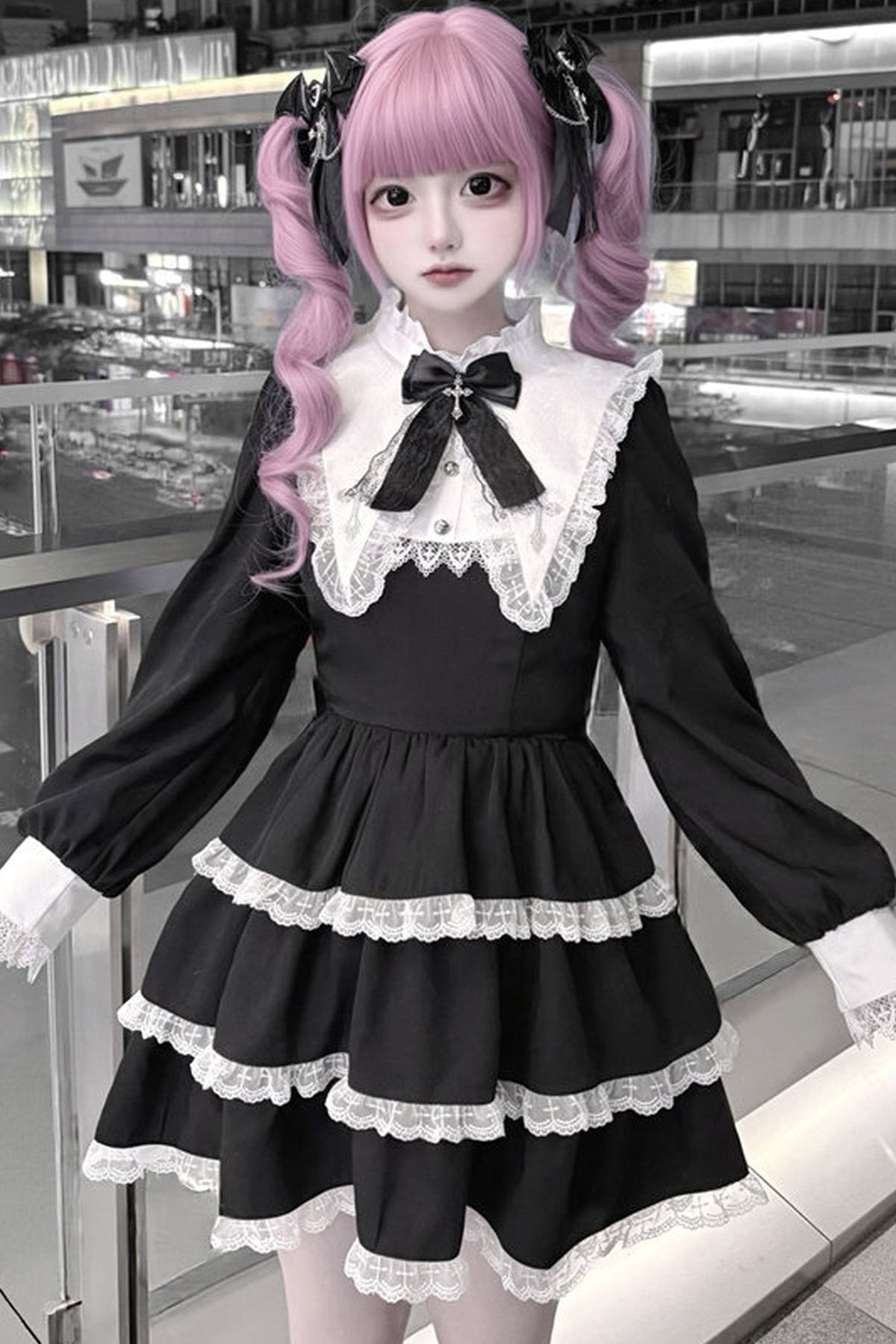 Vintage Black Pointed Collar Dress