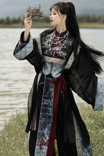 黑色武術漢服上衣與長褲套裝