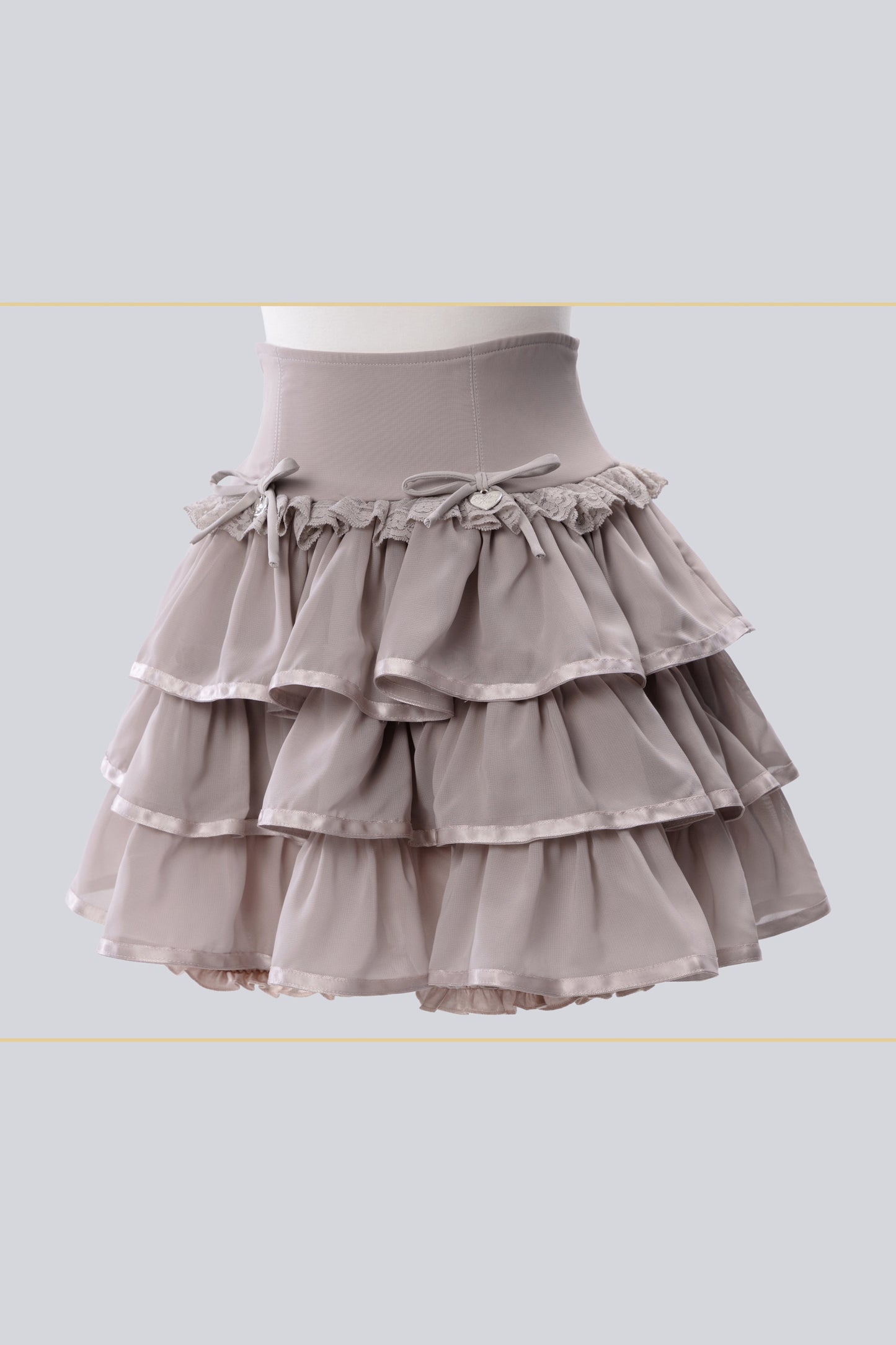 Conjunto idol con volante de estilo muñeca