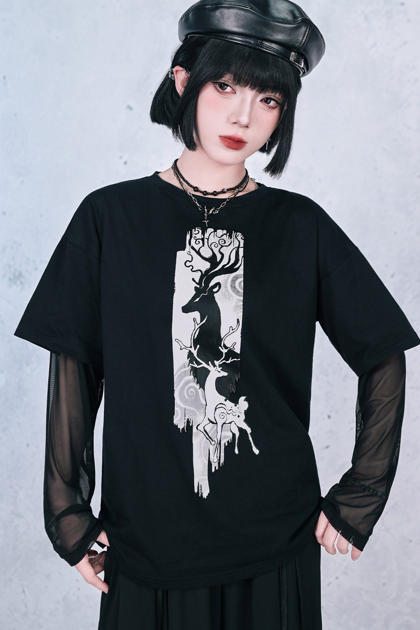 鹿プリントシアースリーブレイヤードTシャツ
