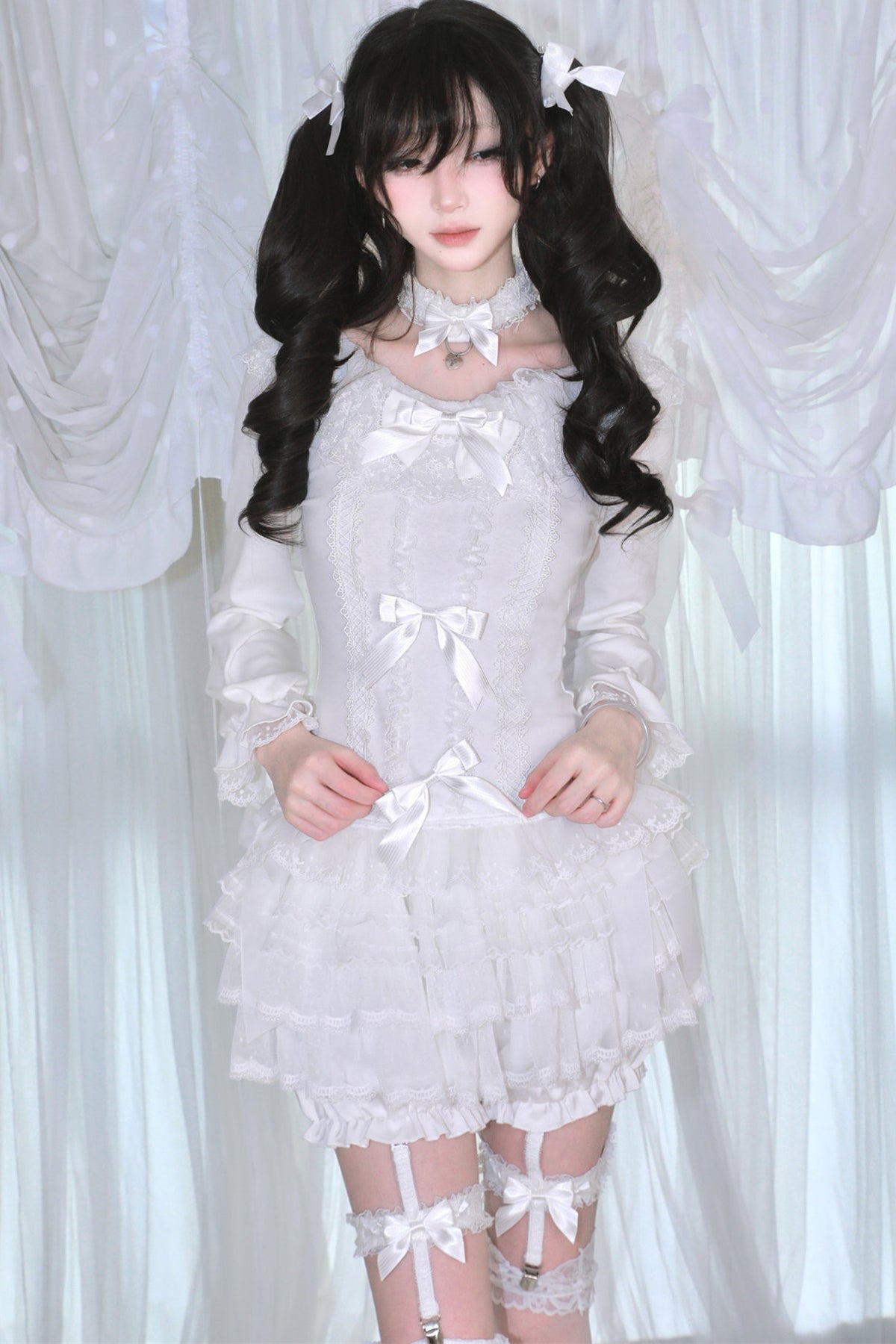 Multi-Layered Lace Bow Long Sleeve Top