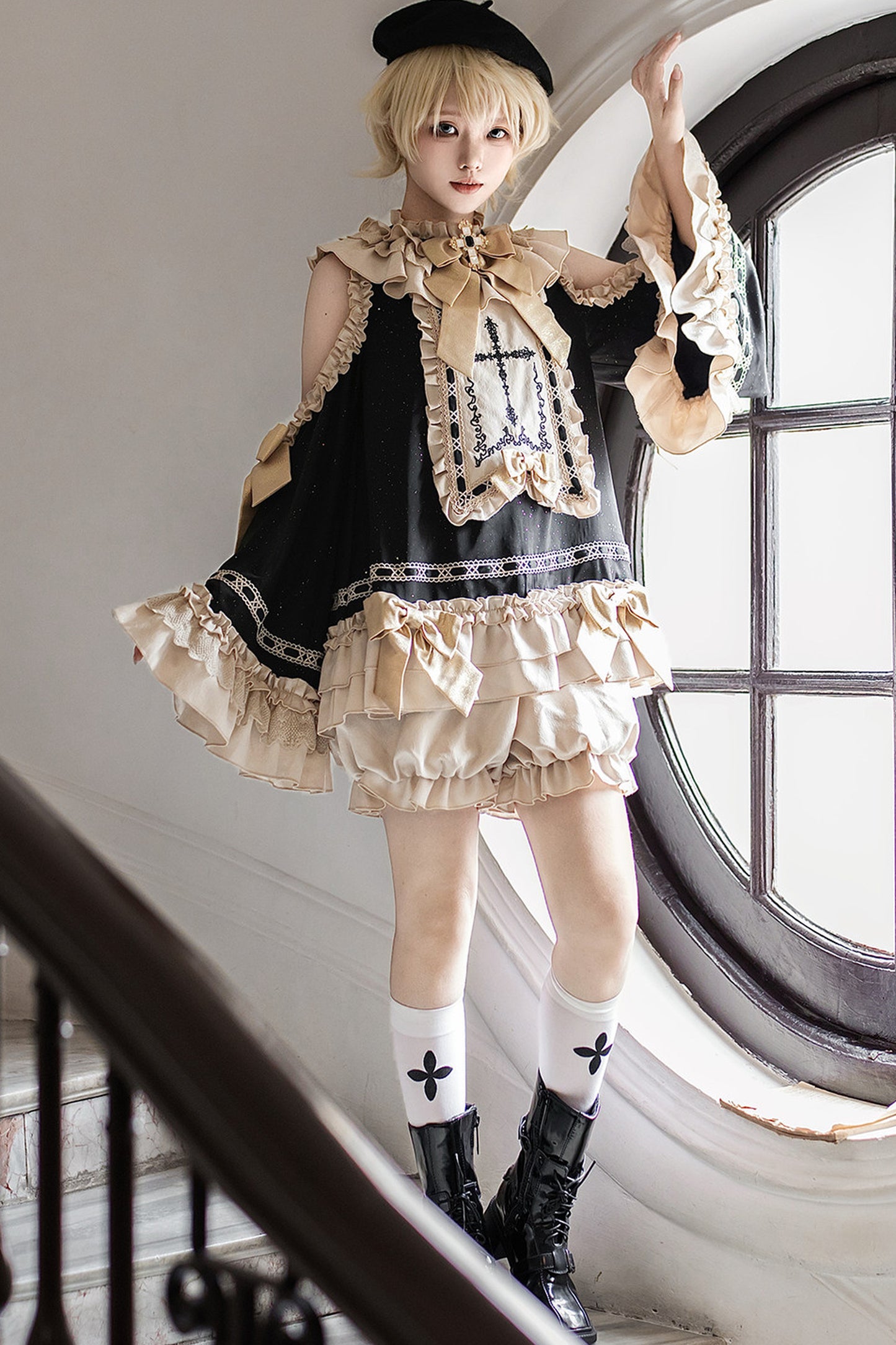 Antique Gothic Prince Lolita
