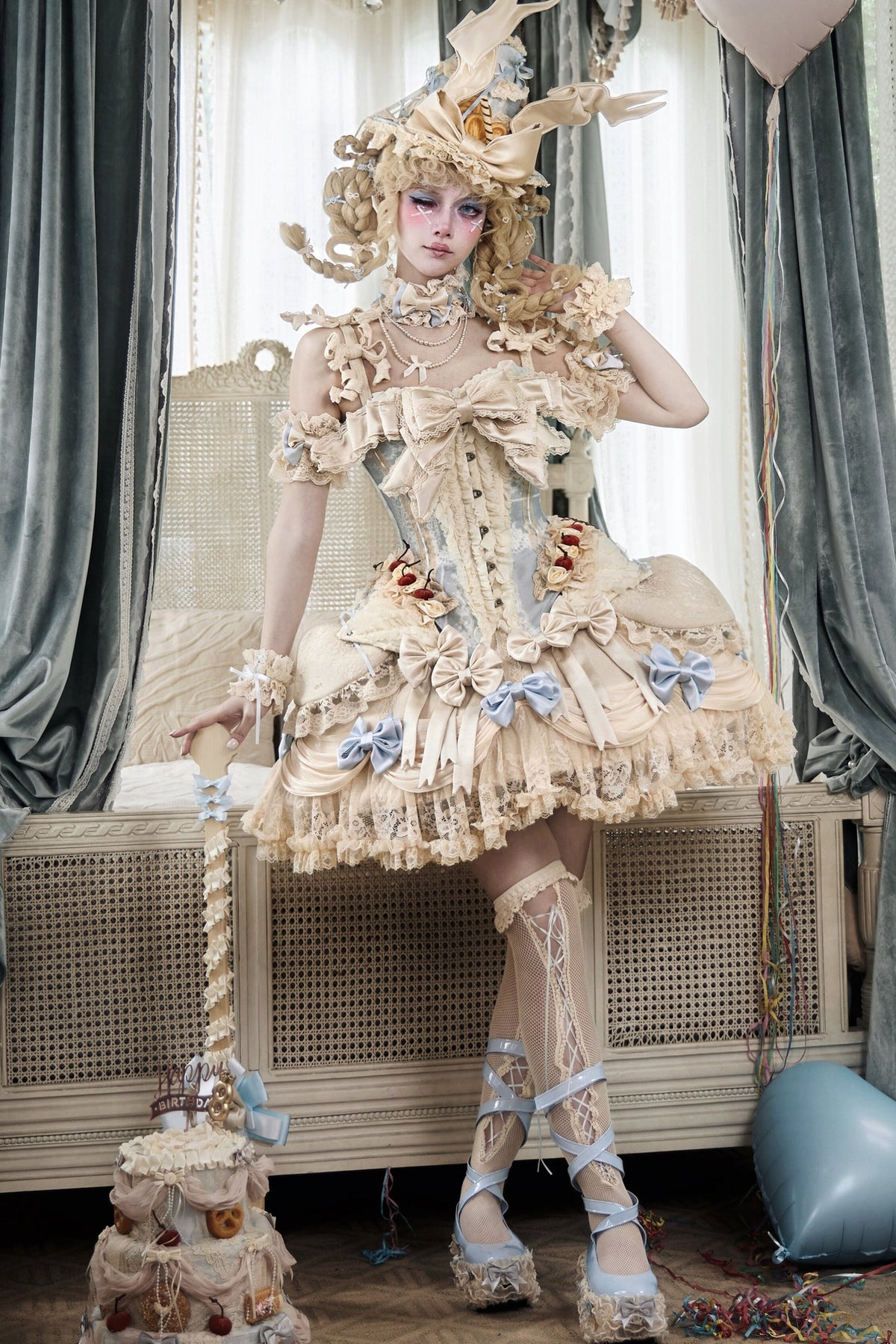 French Rococo Cake Corset Camisole With Accessory Set-Up