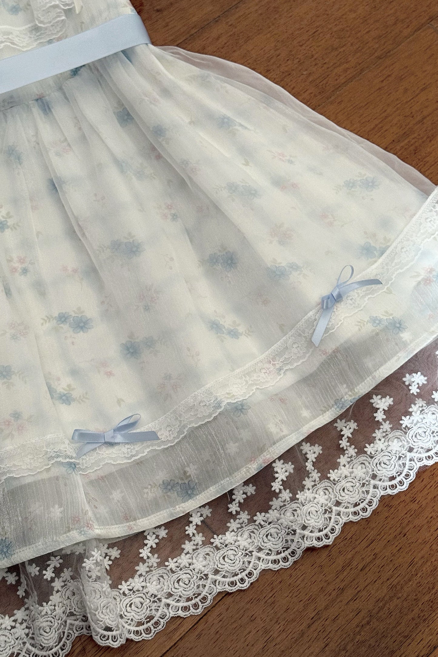 Milchblaues Engel-Lolita-Kleid