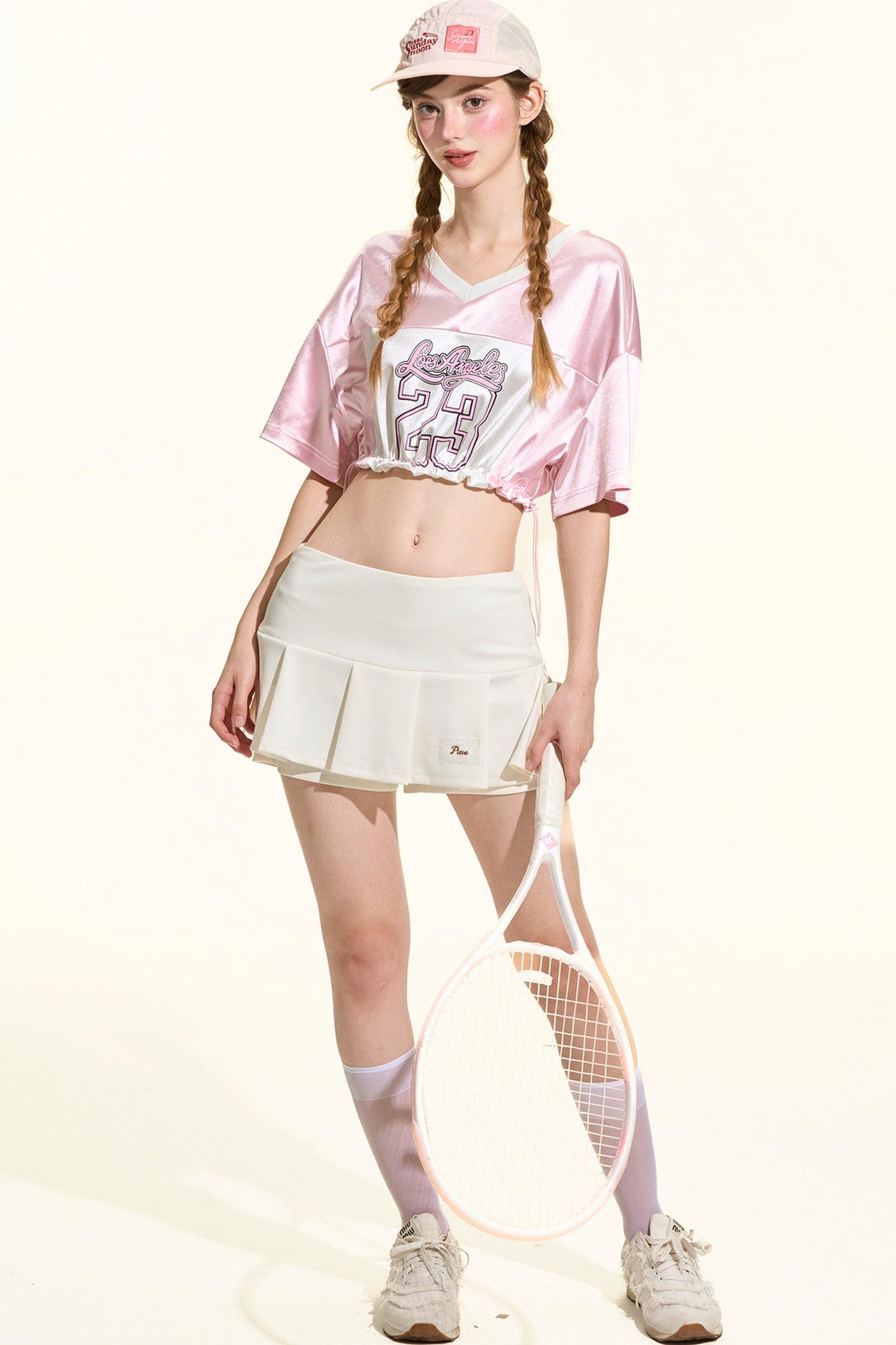ピンクサテンスポーツTシャツ