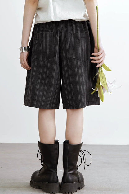 ブラックストライプワイドレッグパンツ