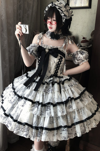 Lolita-Kleid mit Tuschewaschung und Fischgrätenmuster
