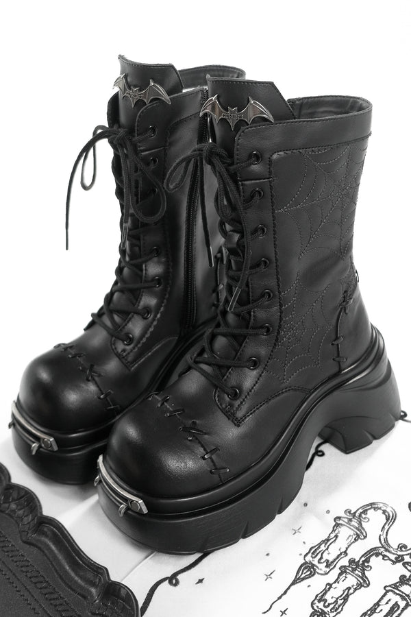 Spider Web Bat Nameplate Platform Boots