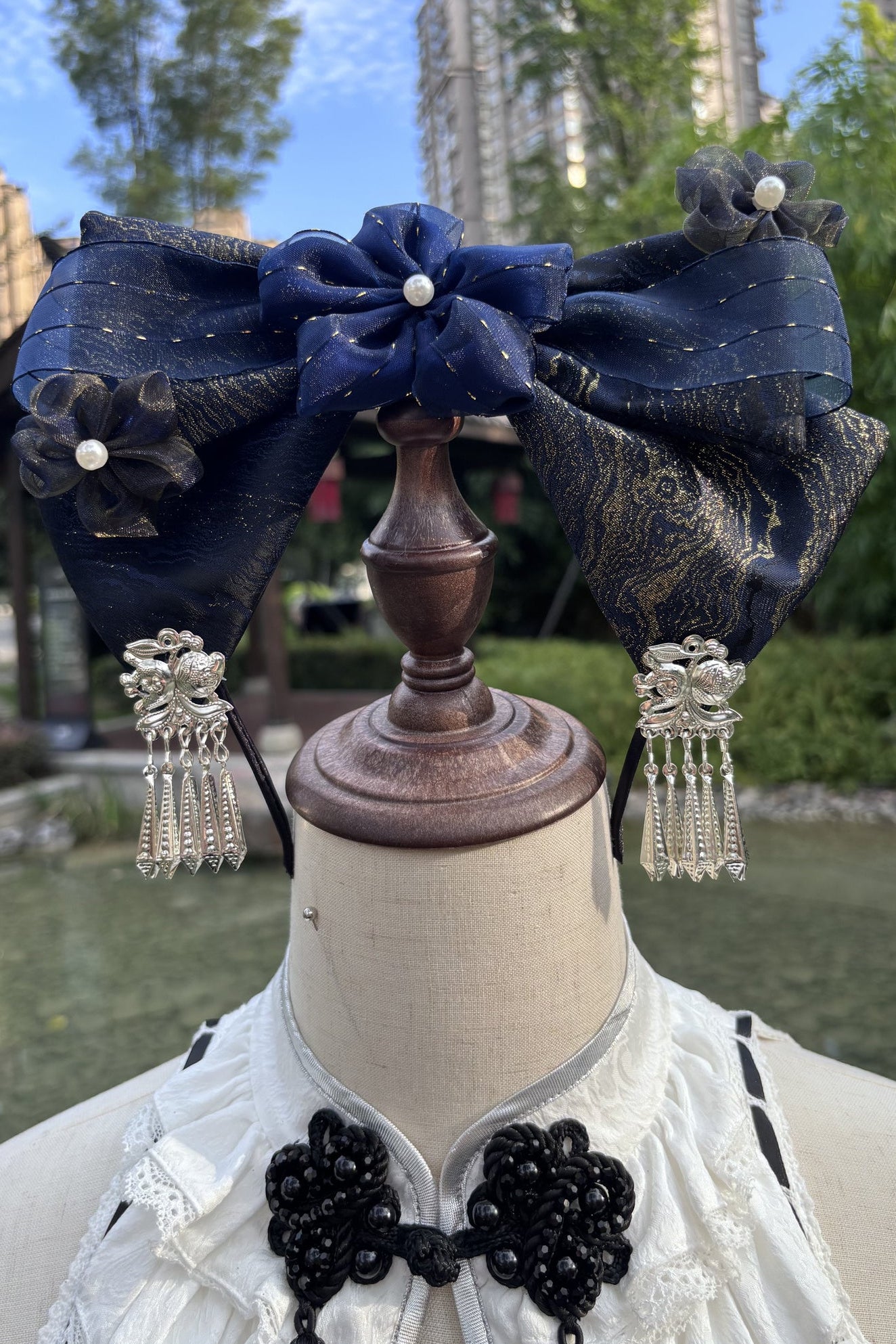 [Reservierungsschluss 109] Dunkelblaue und weiße Gothic-Chinese-Lolita-Accessoire-Serie mit gesticktem neunschwänzigem Fuchs