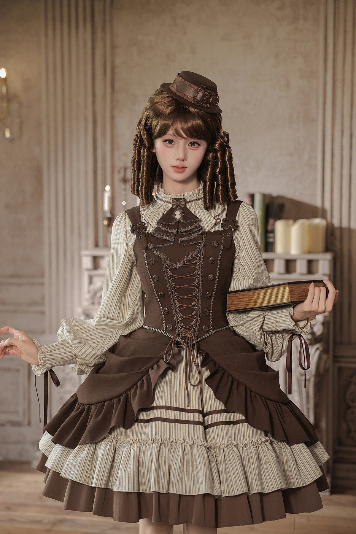 Gerüschtes Two-Way-Kleid mit Accessoire-Set