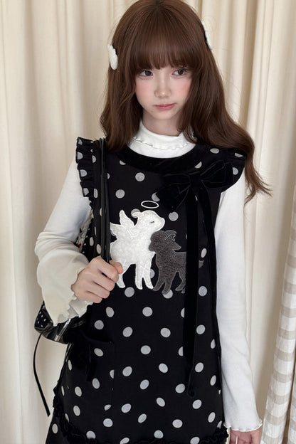 Sleeveless Lamb Embroidery Dress Set