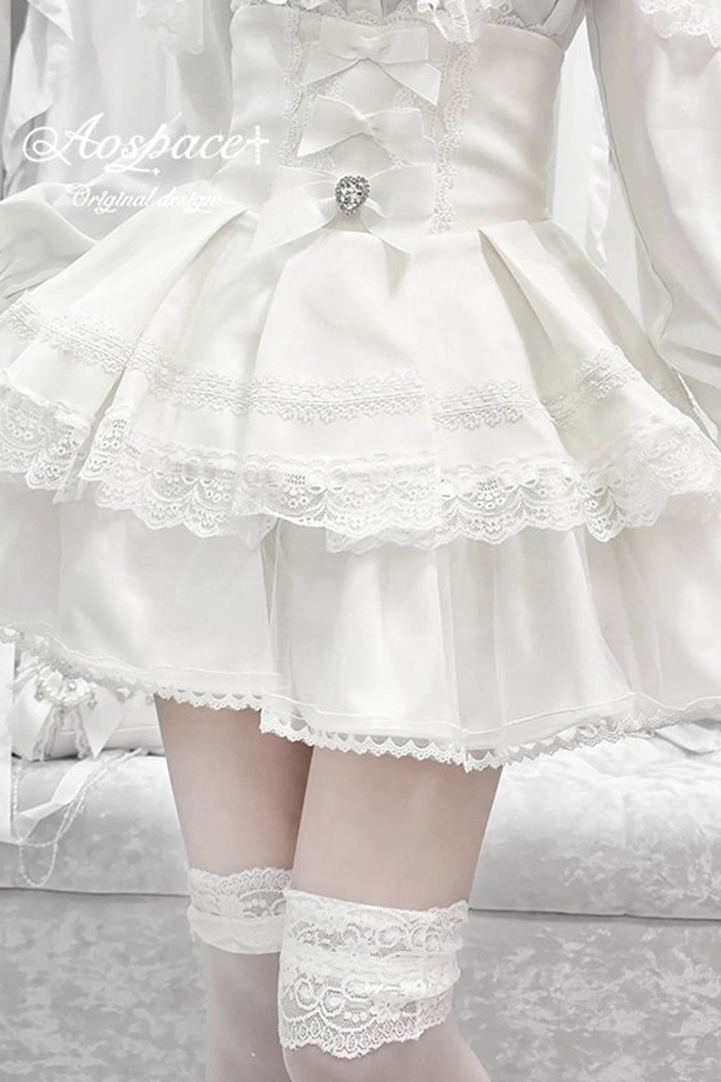 Off-Shoulder-Spitzenbluse im Jirai-Kei-Stil