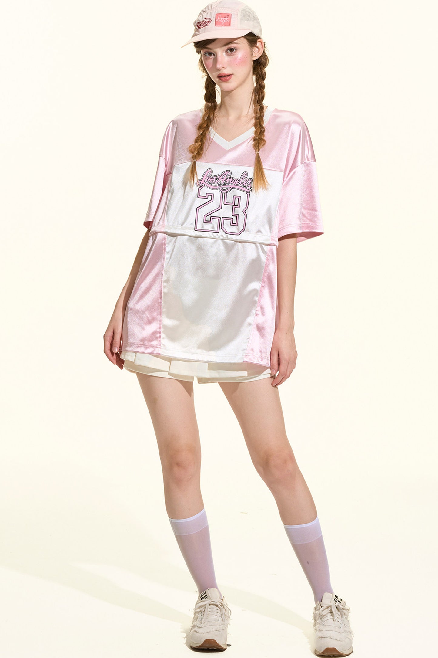 ピンクサテンスポーツTシャツ