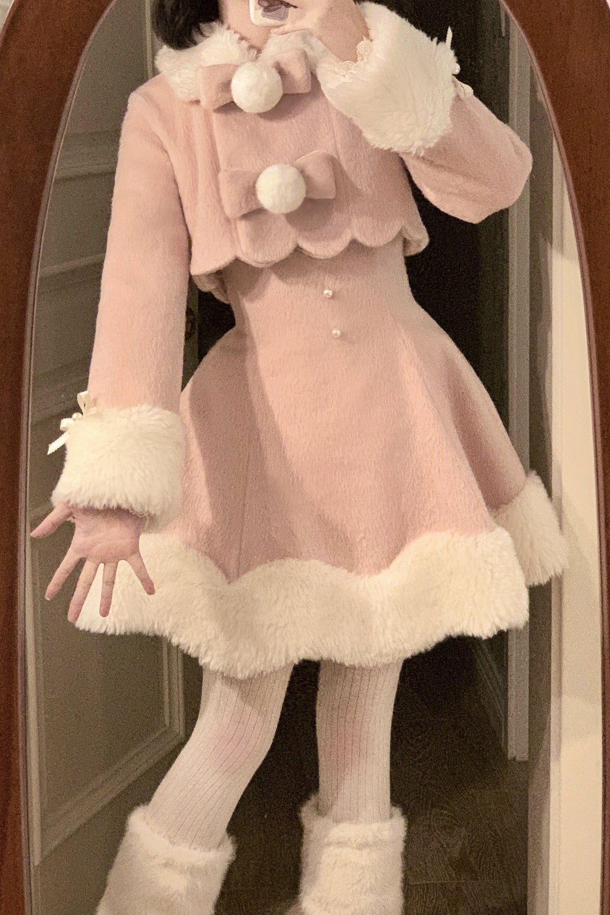 Fluffy Bow Cape and Skirt Set-Up
