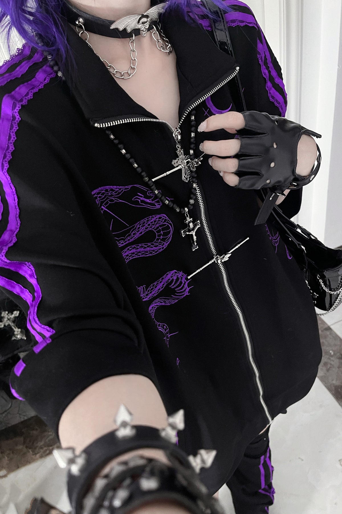 Double Snake Embroidery Zipper Tang Suit Blouse Set-Up