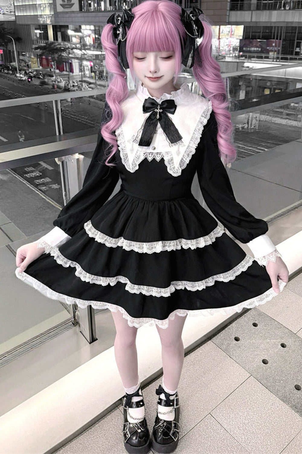 Vintage Black Pointed Collar Dress