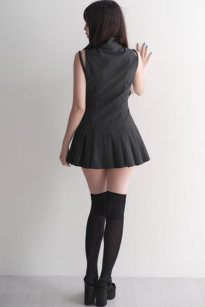 ダブルボタン量産型ミニワンピース＋パンツ
