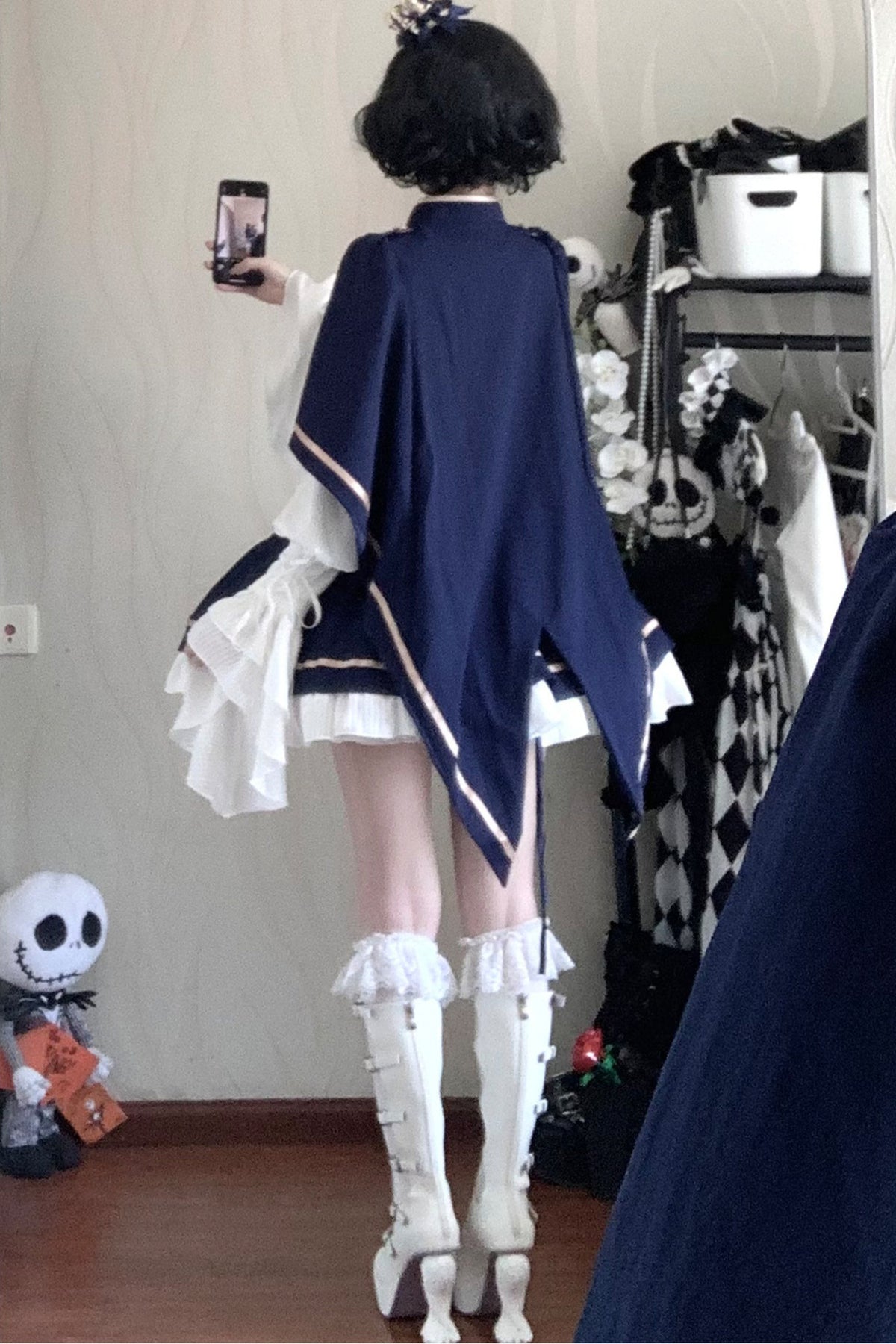 Royal Academy ensemble robe longue et cape