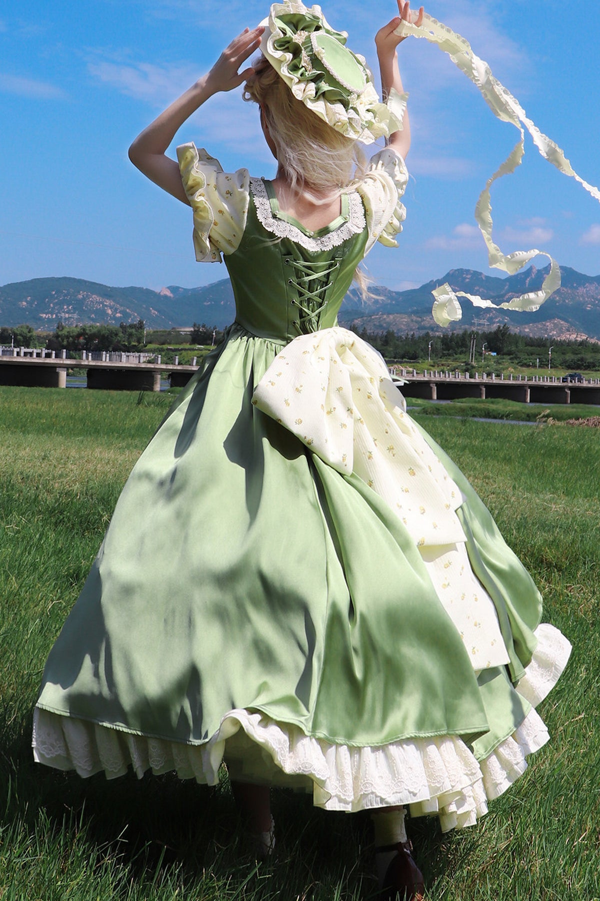 Langes Lolita-Kleid „Frühlingslied“