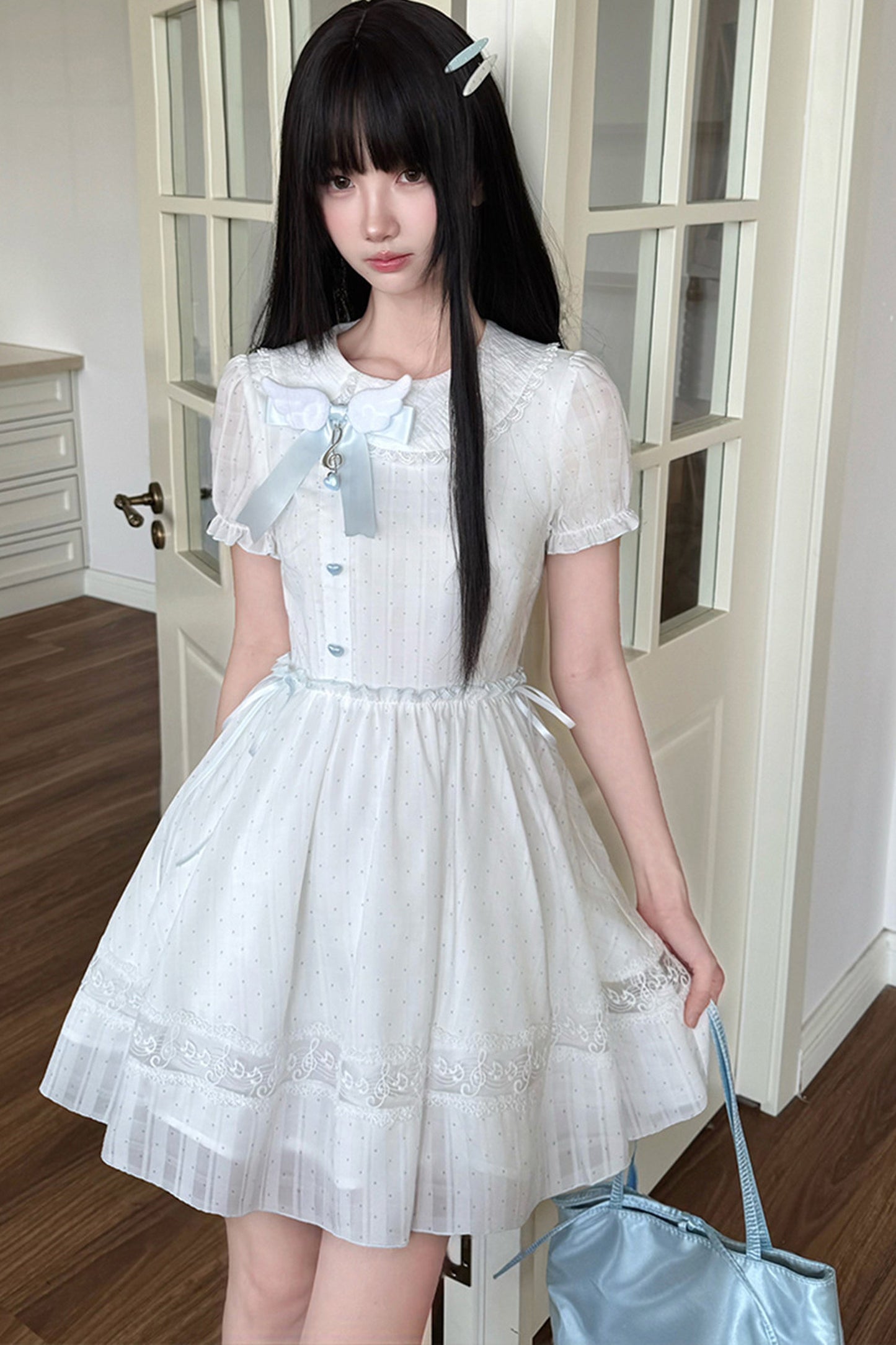 Kleid mit Polka-Dots, Musiknoten und Spitzenbesatz