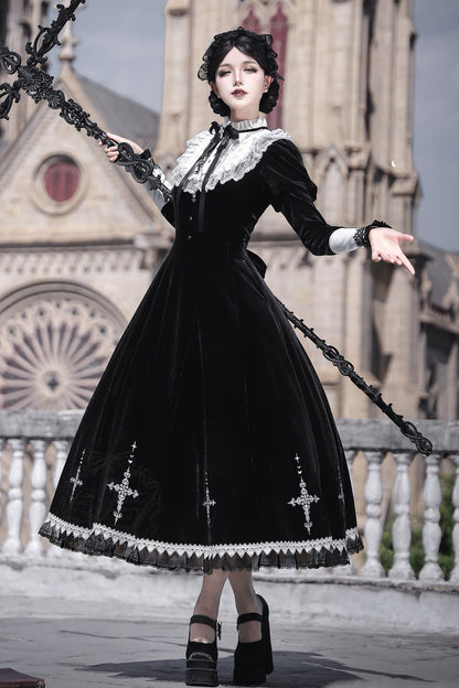 Cross-Cut Light Gothic Lolita Dress